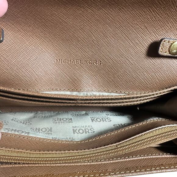 Michael Kors Leather Wallet Crossbody Bag Tan Chain Strap Saffiano Leather - Picture 6 of 10